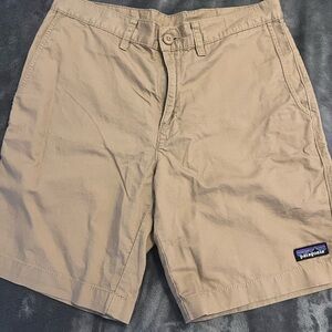 Men’s Patagonia khaki short